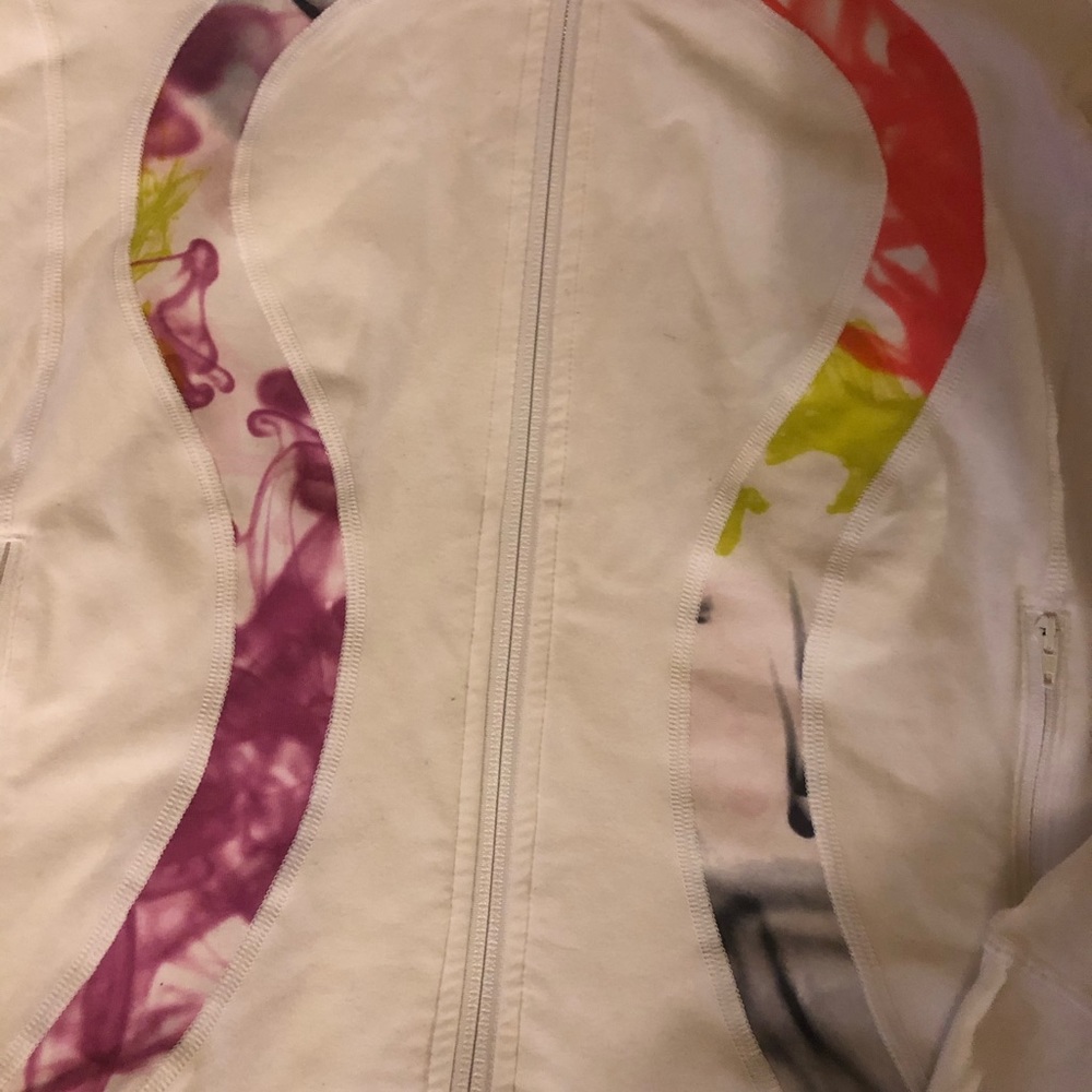 Lululemon jacket - Picture 2 of 4